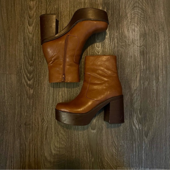Madden Girl Shoes - Madden Girl Tan Heeled Boots